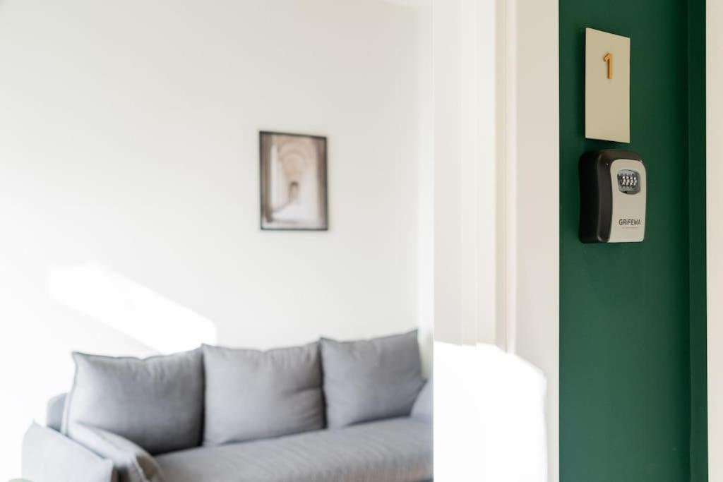 Ideal Flat For 2 Pax -F Fpo1 Madrid Esterno foto