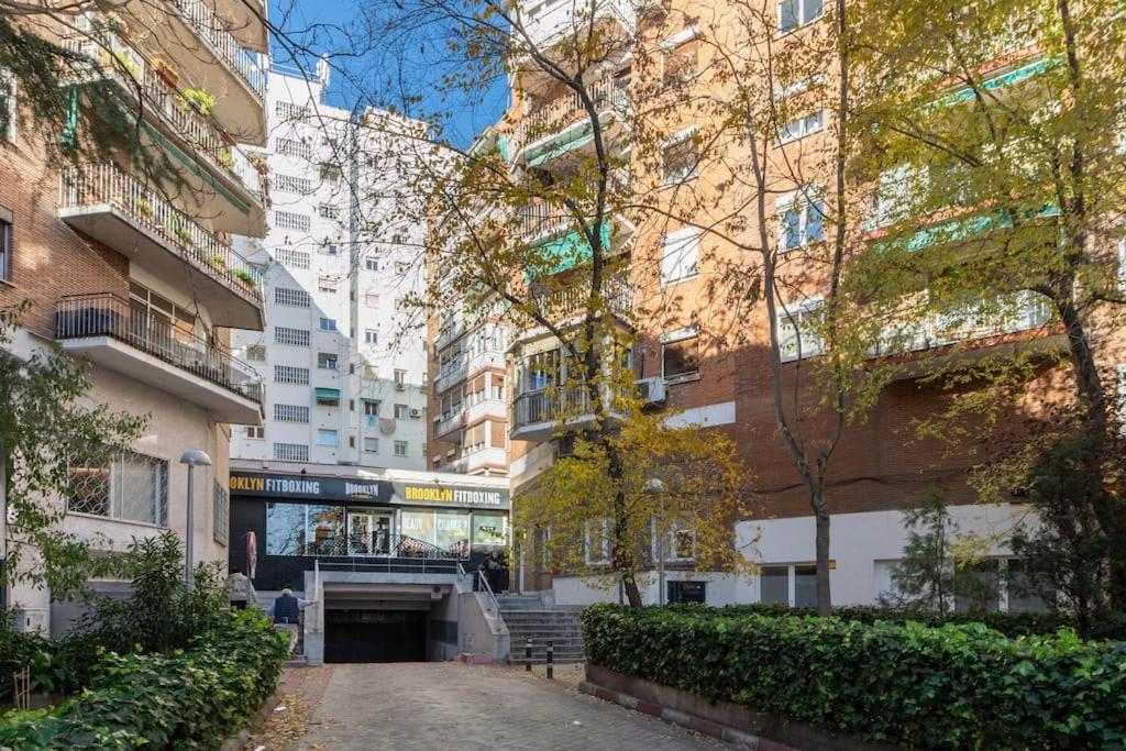 Ideal Flat For 2 Pax -F Fpo1 Madrid Esterno foto